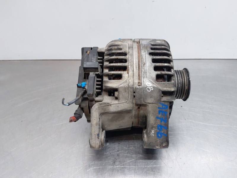 Recambio de alternador para opel astra g hatchback (t98) 2.0 dti 16v (f08, f48) referencia OEM IAM   