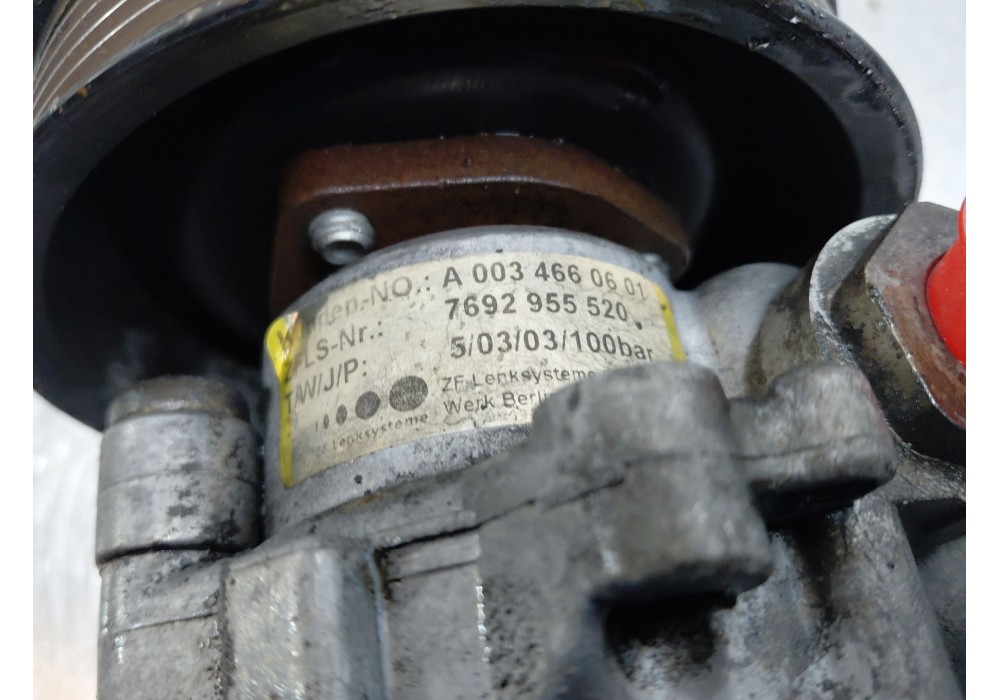 Recambio de bomba direccion para mercedes-benz clase m (w163) ml 400 cdi (163.128) referencia OEM IAM A0034660601  