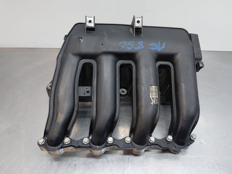 Recambio de colector admision para bmw 1 (e87) 120 d referencia OEM IAM 11617800577  