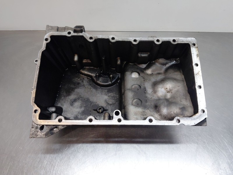 Recambio de carter para bmw 1 (e87) 120 d referencia OEM IAM 11137798372  