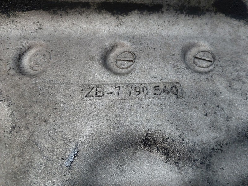Recambio de carter para bmw 1 (e87) 120 d referencia OEM IAM 11137798372  