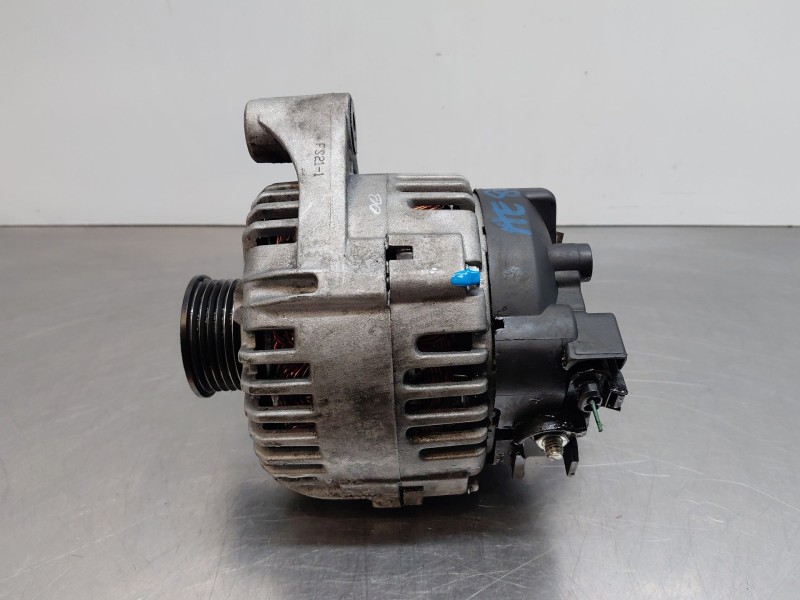 Recambio de alternador para bmw 1 (e87) 120 d referencia OEM IAM 12317797519  