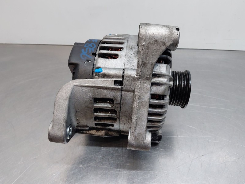 Recambio de alternador para bmw 1 (e87) 120 d referencia OEM IAM 12317797519  