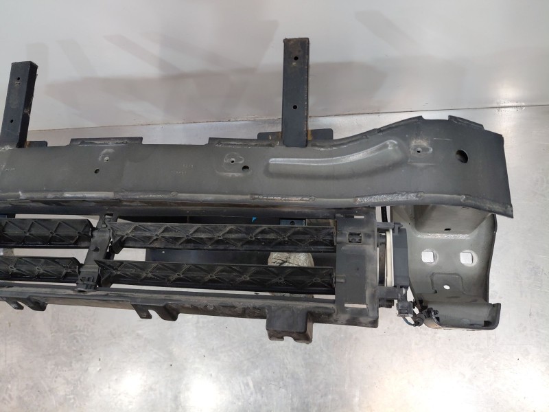 Recambio de refuerzo paragolpes delantero para jaguar e-pace (x540) 2.0 d150 awd referencia OEM IAM   