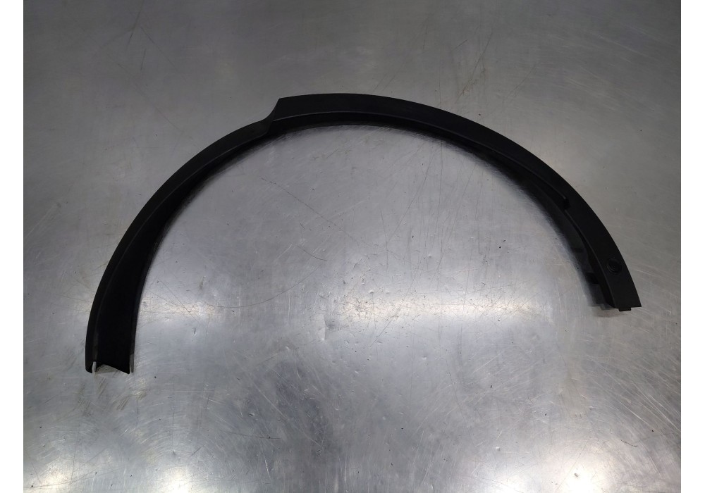 Recambio de aletin trasero izquierdo para jaguar e-pace (x540) 2.0 d150 awd referencia OEM IAM   