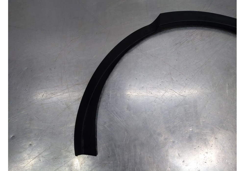 Recambio de aletin trasero izquierdo para jaguar e-pace (x540) 2.0 d150 awd referencia OEM IAM   
