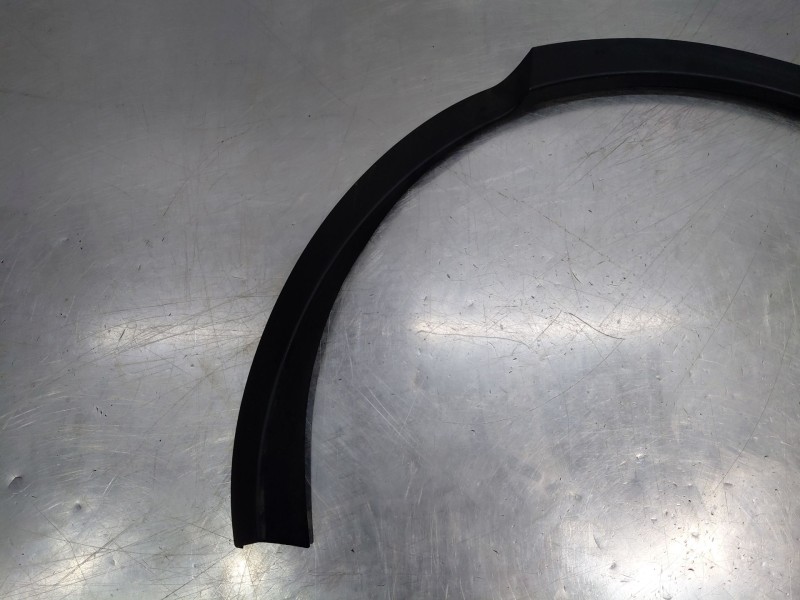 Recambio de aletin trasero izquierdo para jaguar e-pace (x540) 2.0 d150 awd referencia OEM IAM   