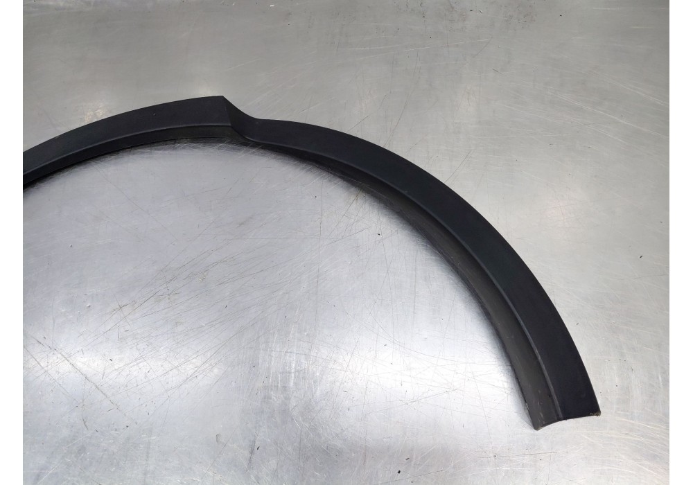Recambio de aletin trasero derecho para jaguar e-pace (x540) 2.0 d150 awd referencia OEM IAM   
