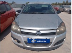 opel astra h (a04) del año 2004
