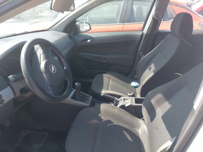 opel astra h (a04) del año 2004