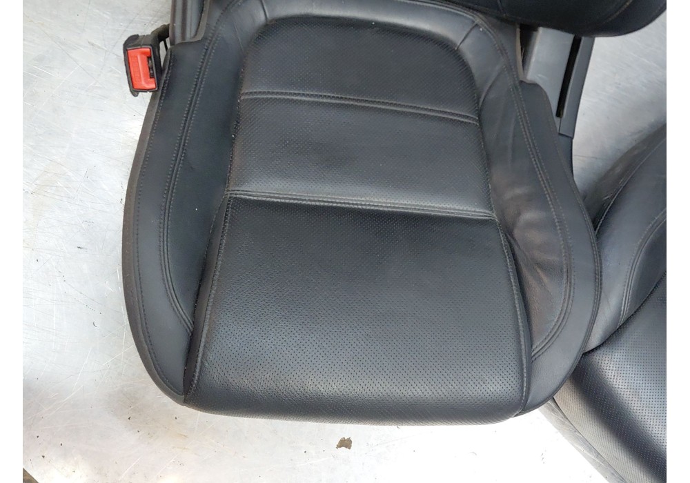 Recambio de juego asientos completo para jaguar e-pace (x540) 2.0 d150 awd referencia OEM IAM T2H23969 T4A12874 