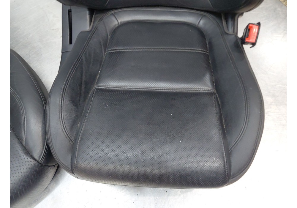 Recambio de juego asientos completo para jaguar e-pace (x540) 2.0 d150 awd referencia OEM IAM T2H23969 T4A12874 