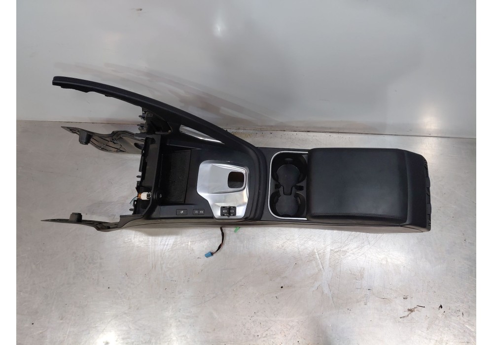 Recambio de juego asientos completo para jaguar e-pace (x540) 2.0 d150 awd referencia OEM IAM T2H23969 T4A12874 