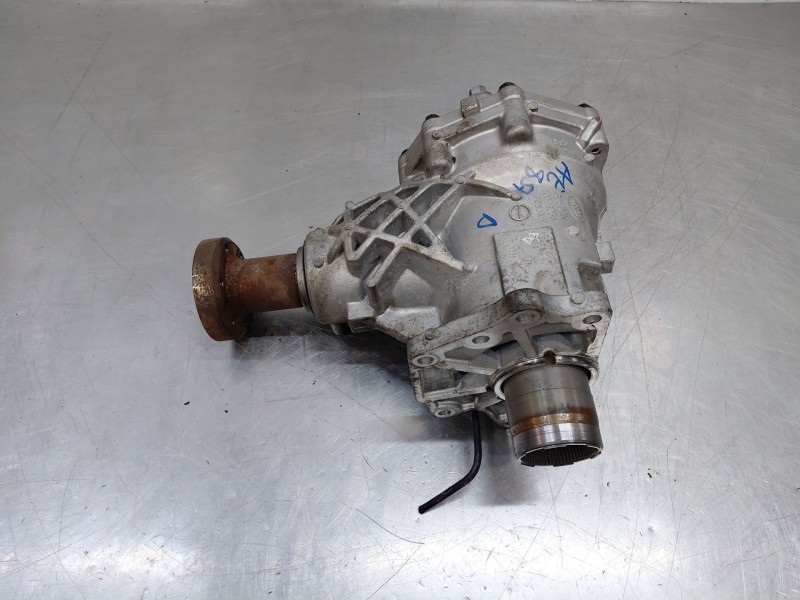 Recambio de diferencial delantero para jaguar e-pace (x540) 2.0 d150 awd referencia OEM IAM J9C11640  