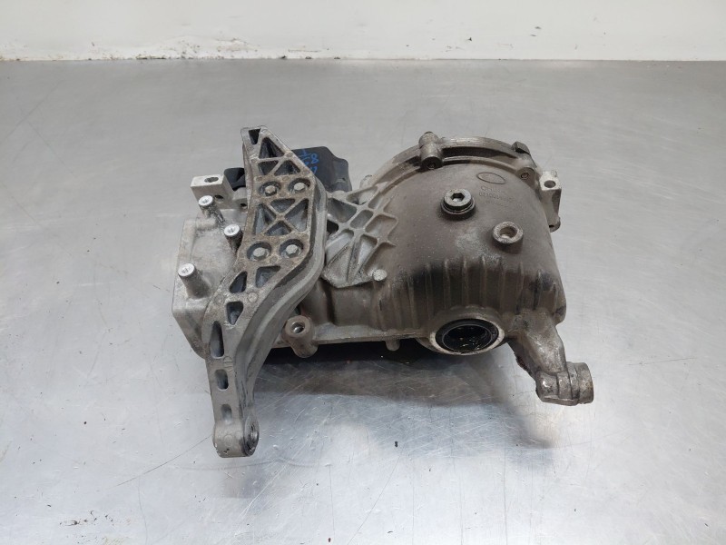 Recambio de diferencial trasero para jaguar e-pace (x540) 2.0 d150 awd referencia OEM IAM J9C7424  
