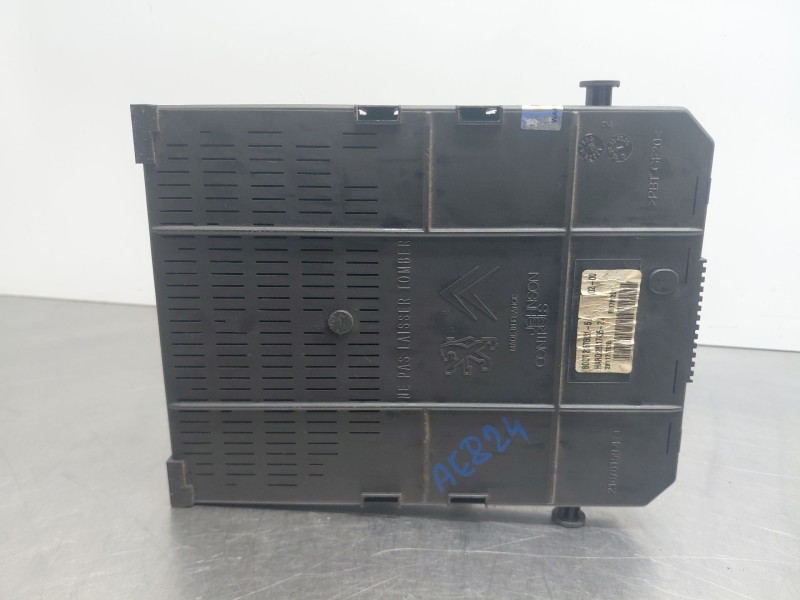 Recambio de caja reles / fusibles para citroën c4 coupé (la_) 1.6 hdi referencia OEM IAM 9661940480  