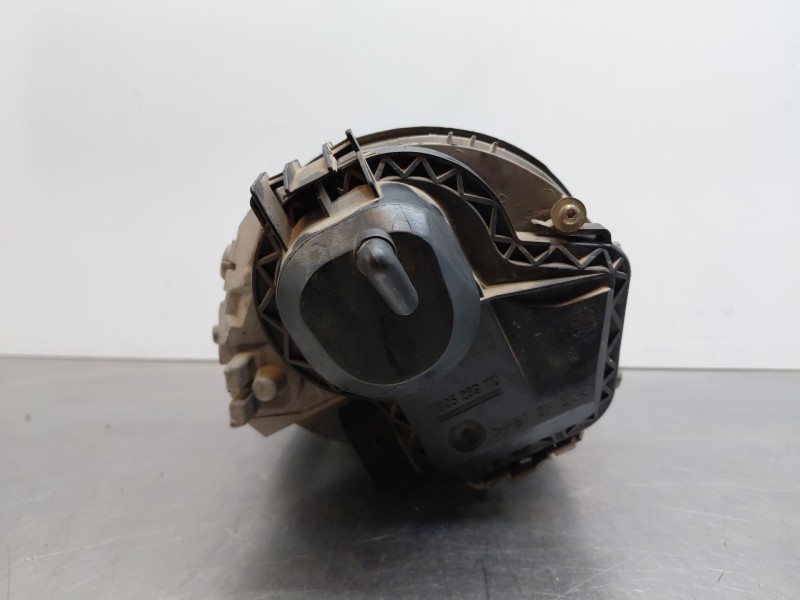Recambio de faro derecho para volkswagen new beetle (9c1, 1c1) 1.9 tdi referencia OEM IAM 1C0941030J  