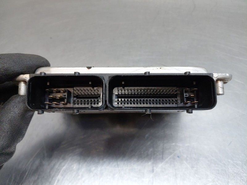 Recambio de centralita motor uce para volkswagen new beetle (9c1, 1c1) 1.9 tdi referencia OEM IAM 038906012Q  