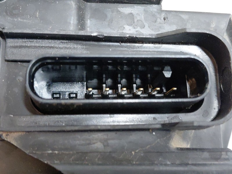 Recambio de cerradura puerta delantera izquierda para jaguar e-pace (x540) 2.0 d150 awd referencia OEM IAM T2H17432  