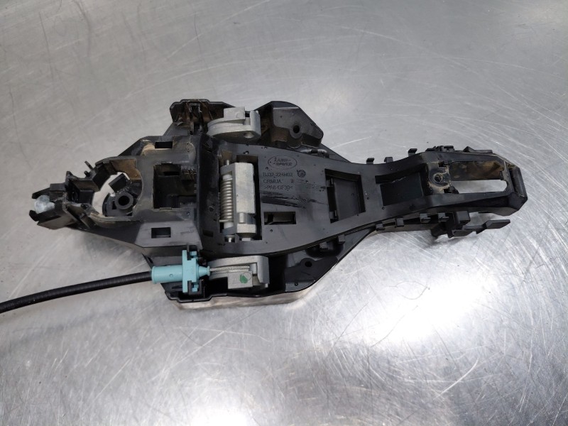 Recambio de cerradura puerta trasera izquierda para jaguar e-pace (x540) 2.0 d150 awd referencia OEM IAM T2H17442  