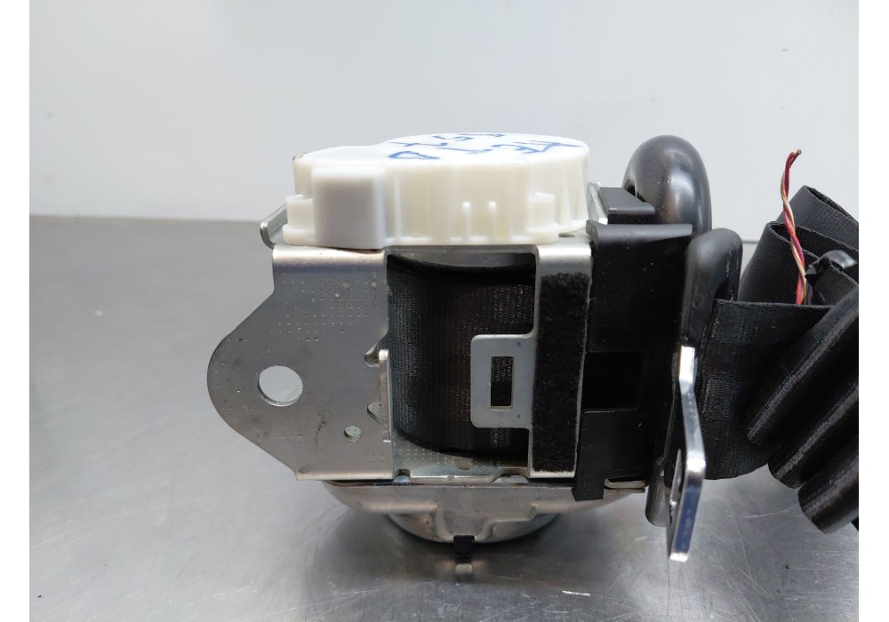 Recambio de cinturon seguridad trasero derecho para jaguar e-pace (x540) 2.0 d150 awd referencia OEM IAM J9C6262PVJ  