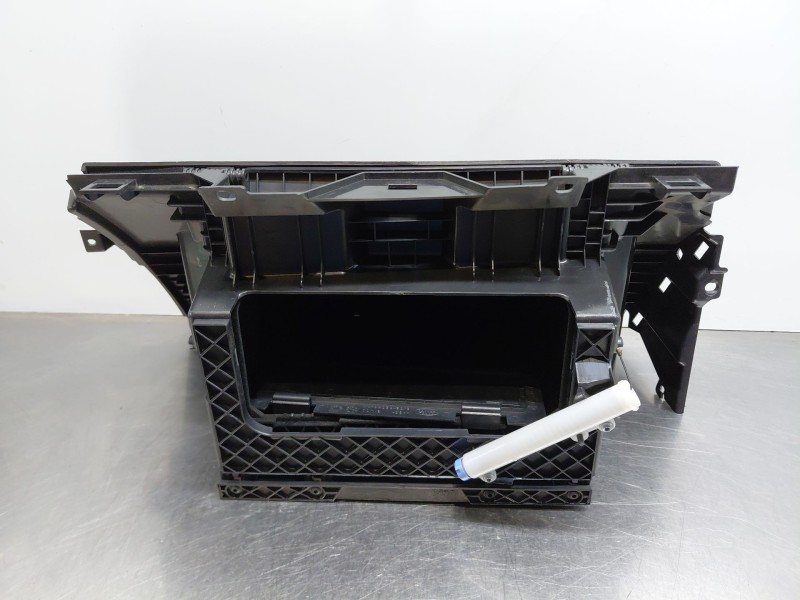 Recambio de guantera para jaguar e-pace (x540) 2.0 d150 awd referencia OEM IAM J9C12459PVJ  