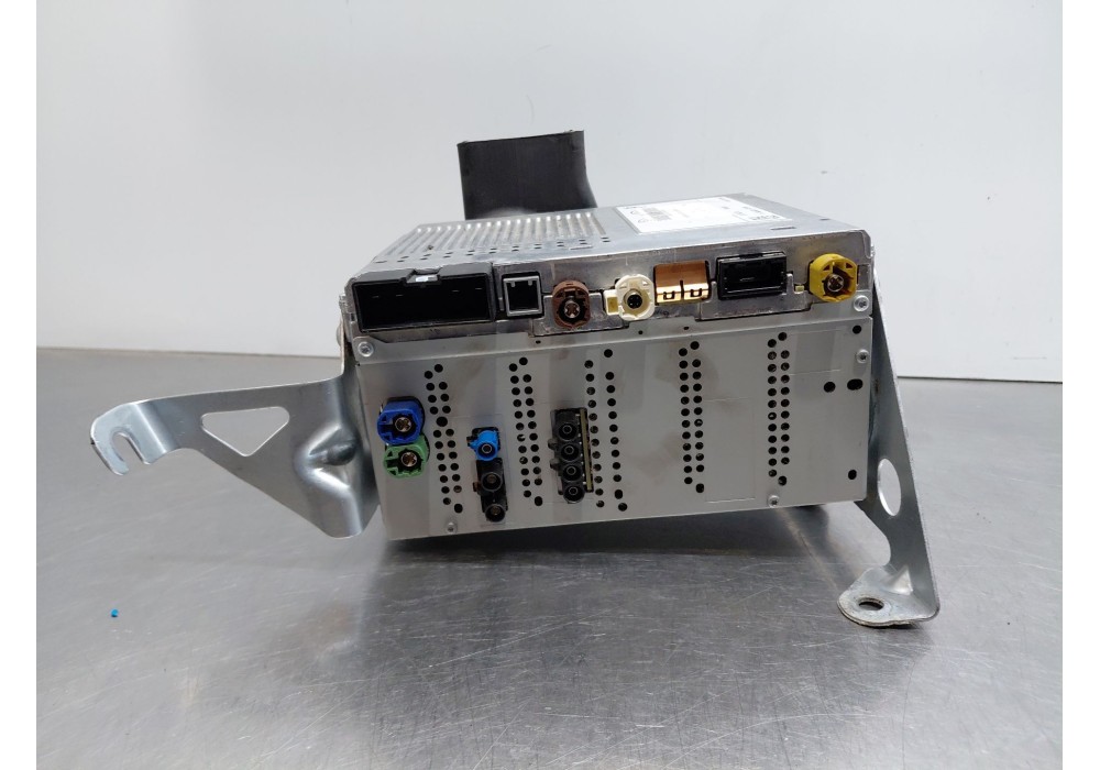 Recambio de sistema audio / radio cd para jaguar e-pace (x540) 2.0 d150 awd referencia OEM IAM JW9319C211PB  