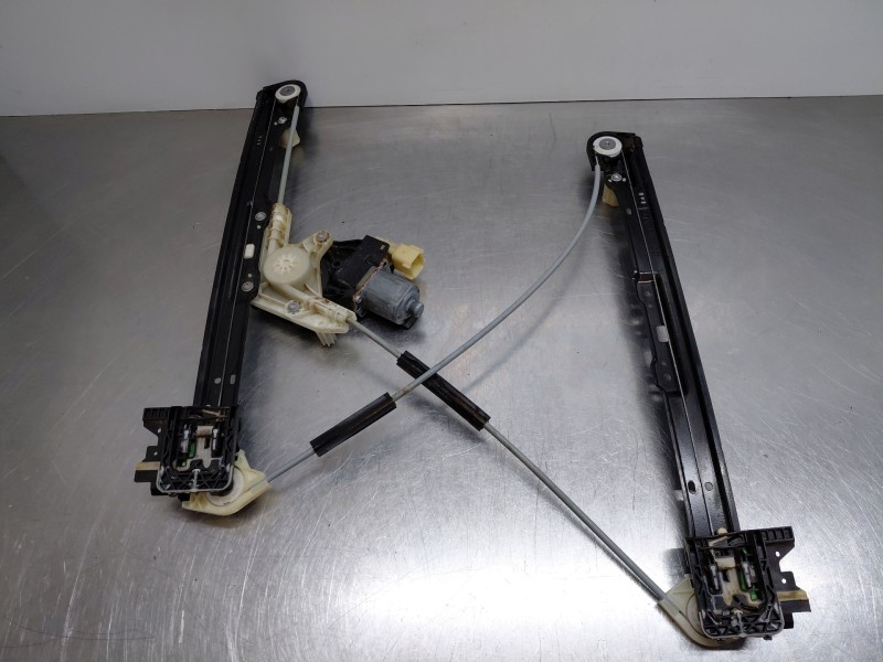 Recambio de elevalunas delantero derecho para jaguar e-pace (x540) 2.0 d150 awd referencia OEM IAM J9C3277  