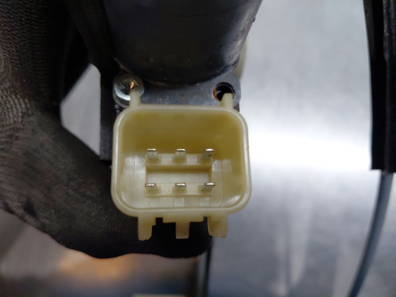 Recambio de elevalunas trasero derecho para jaguar e-pace (x540) 2.0 d150 awd referencia OEM IAM J9C3279  