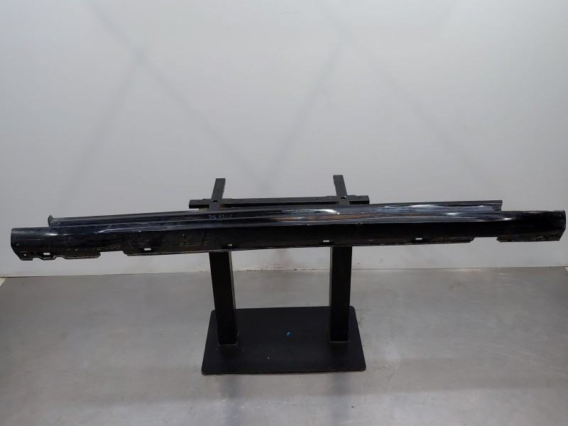 Recambio de faldon lateral para ford focus iv turnier (hp) 1.5 ecoblue referencia OEM IAM 2746947  