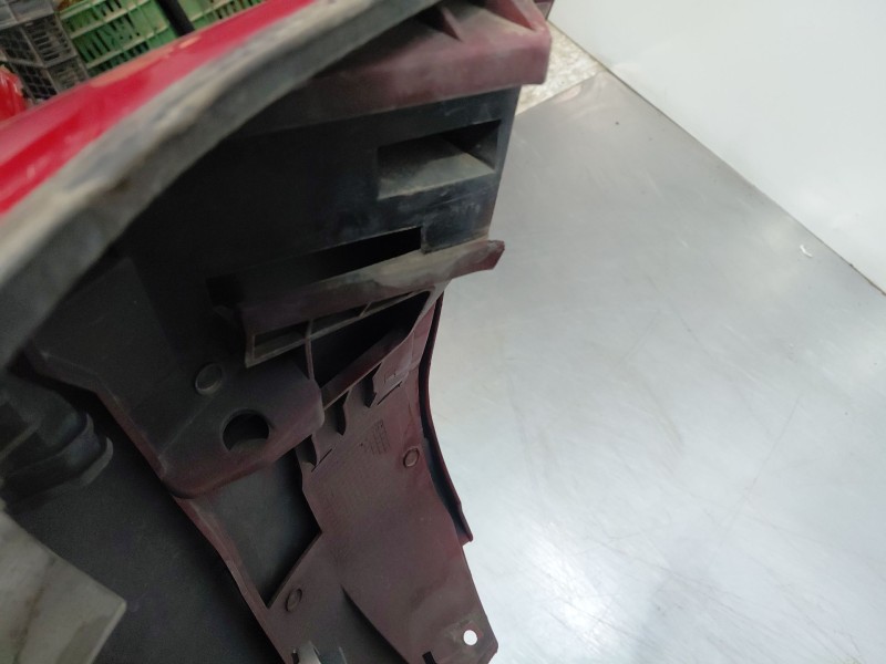 Recambio de paragolpes delantero para bmw 3 coupé (e46) 318 ci referencia OEM IAM 51110025162 51111000237 