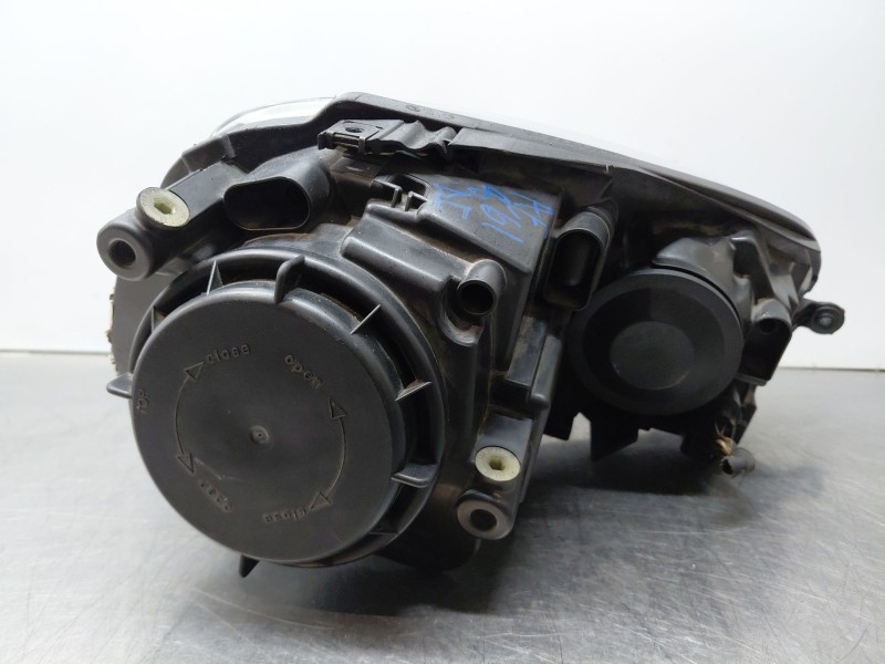 Recambio de faro izquierdo para volkswagen golf v (1k1) 1.6 referencia OEM IAM 1K6941005P  