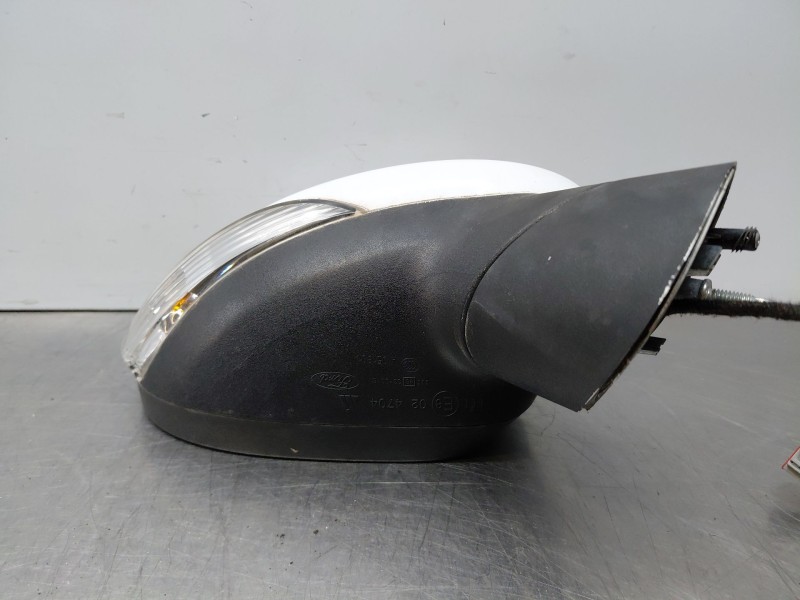Recambio de retrovisor derecho para ford fiesta vi (cb1, ccn) 1.6 tdci referencia OEM IAM 2104865  