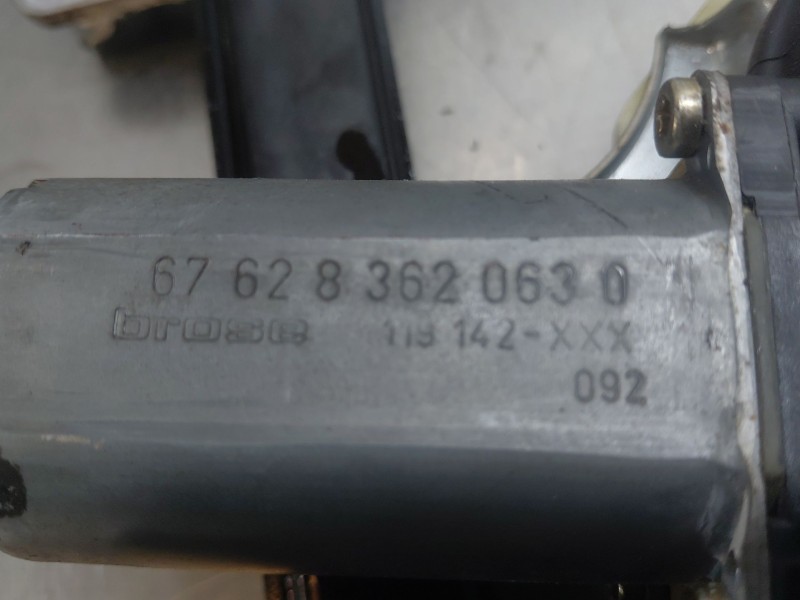Recambio de elevalunas delantero derecho para bmw 3 coupé (e46) 318 ci referencia OEM IAM 51338229106  
