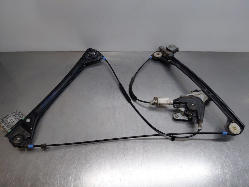 Recambio de elevalunas delantero izquierdo para bmw 3 coupé (e46) 318 ci referencia OEM IAM 51338229105  
