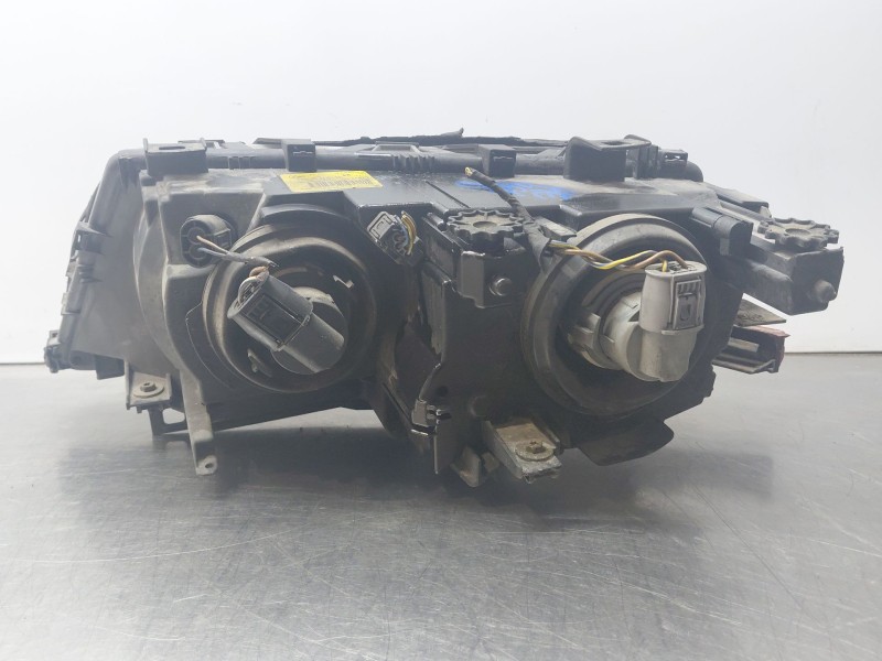 Recambio de faro derecho para bmw 3 coupé (e46) 318 ci referencia OEM IAM 63126904276  