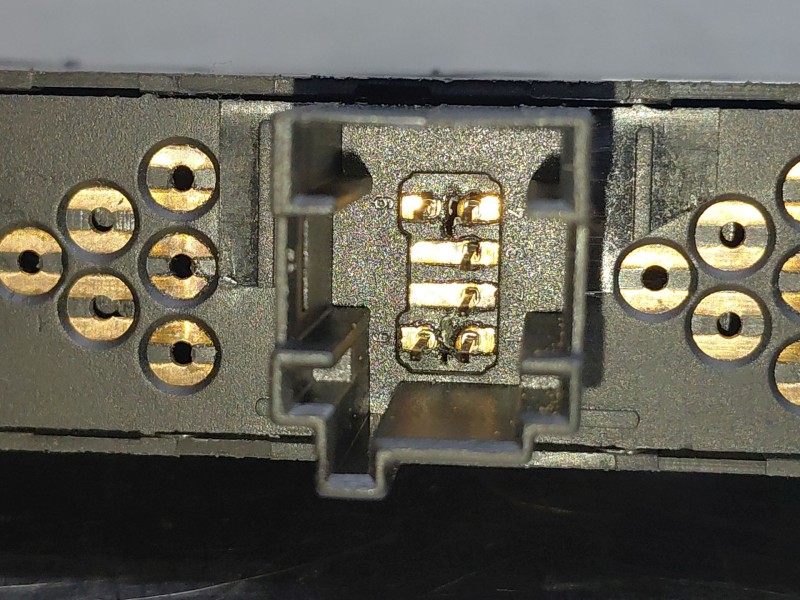 Recambio de mando elevalunas delantero izquierdo para bmw 3 coupé (e46) 318 ci referencia OEM IAM 61316902175  