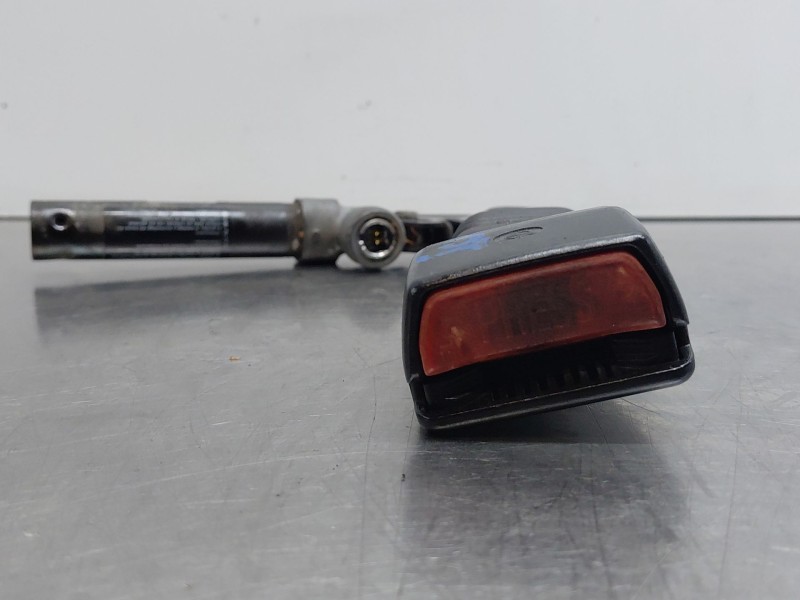 Recambio de pretensor airbag izquierdo para bmw 3 coupé (e46) 318 ci referencia OEM IAM 72119119551  