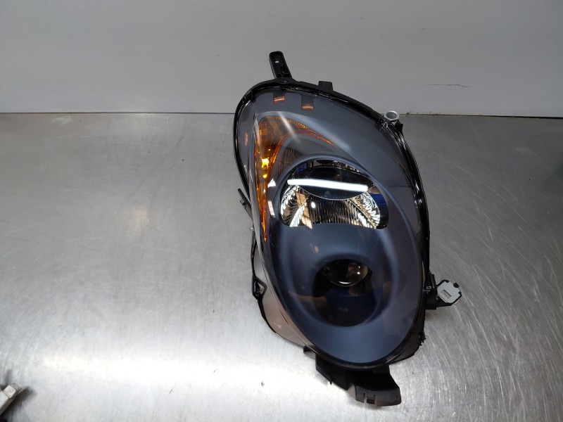 Recambio de faro derecho para alfa romeo mito (145) progression referencia OEM IAM 50508590  
