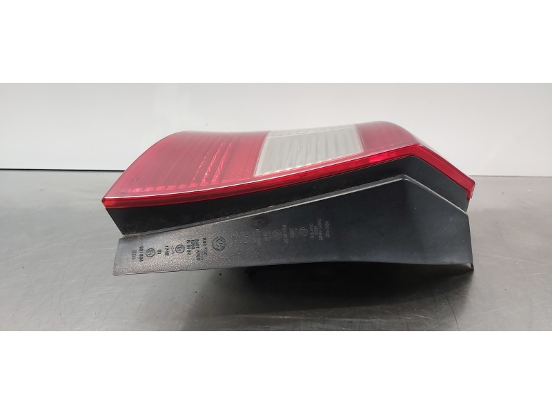 Recambio de piloto trasero izquierdo para bmw serie 1 berlina (e81/e87) 118d referencia OEM IAM 63216924501  