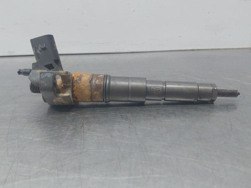 Recambio de inyector para bmw x5 (e70) xdrive referencia OEM IAM 13537808089  