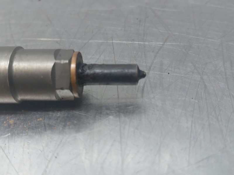 Recambio de inyector para bmw x5 (e70) xdrive referencia OEM IAM 13537808089  