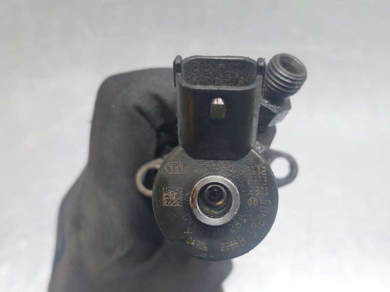 Recambio de inyector para citroën c4 coupé (la_) 1.6 hdi referencia OEM IAM 0445110281  