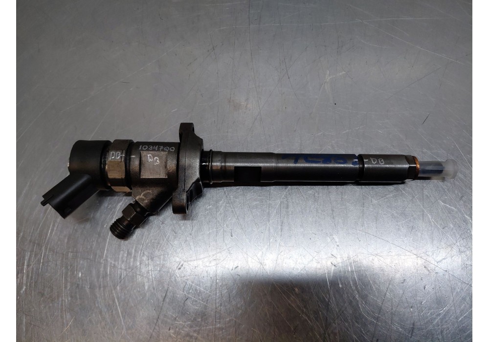 Recambio de inyector para ford focus ii (da_, hcp, dp) 1.6 tdci referencia OEM IAM 0445110259  