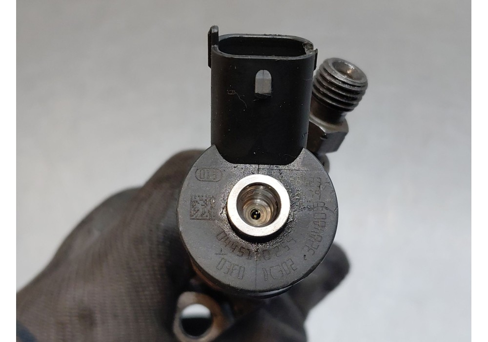 Recambio de inyector para ford focus ii (da_, hcp, dp) 1.6 tdci referencia OEM IAM 0445110259  