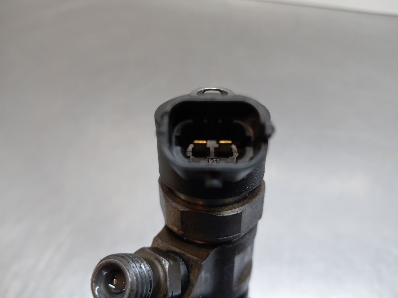 Recambio de inyector para ford focus ii (da_, hcp, dp) 1.6 tdci referencia OEM IAM 0445110259  