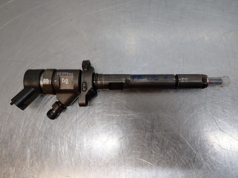 Recambio de inyector para ford focus ii (da_, hcp, dp) 1.6 tdci referencia OEM IAM 0445110259  