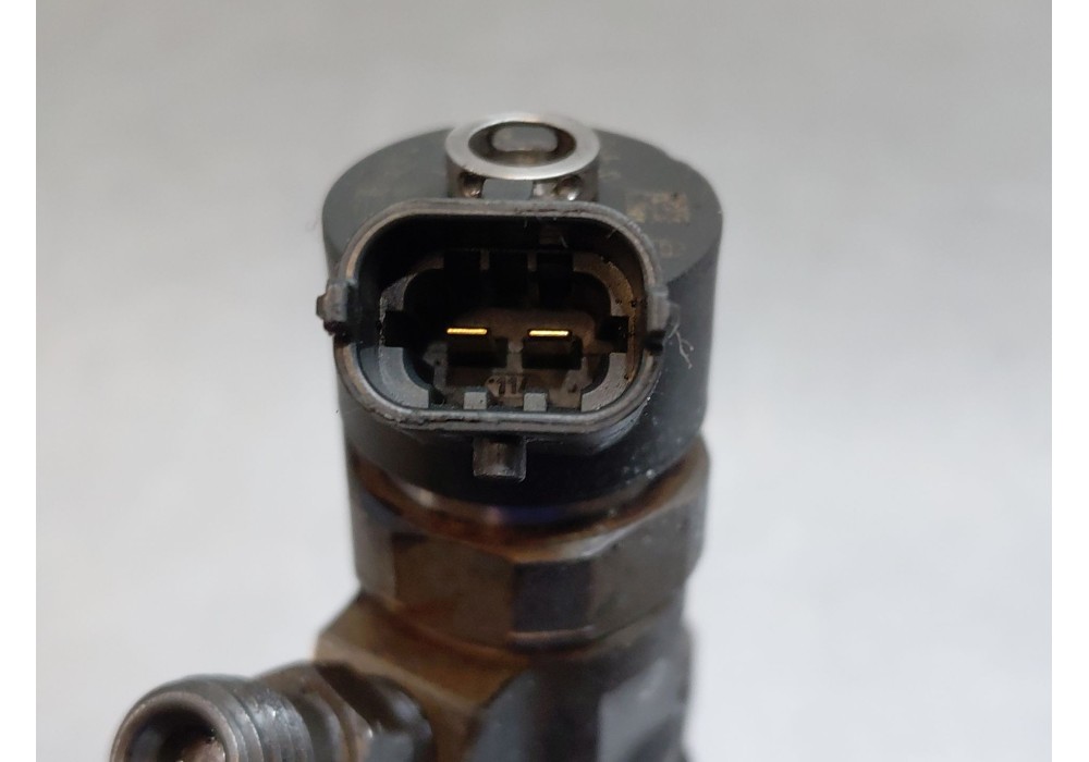 Recambio de inyector para ford focus ii (da_, hcp, dp) 1.6 tdci referencia OEM IAM 0445110259  