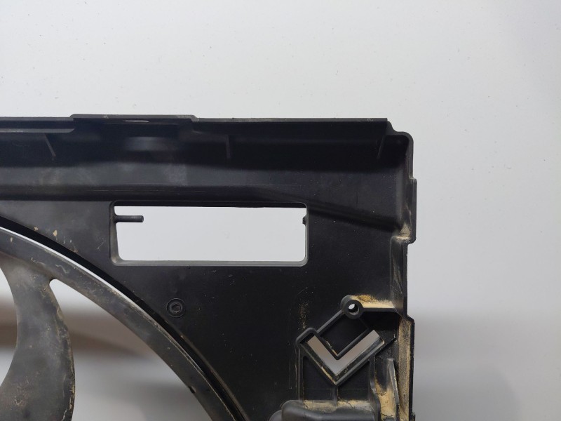 Recambio de electroventilador para bmw x5 (e70) xdrive referencia OEM IAM 17428618241  