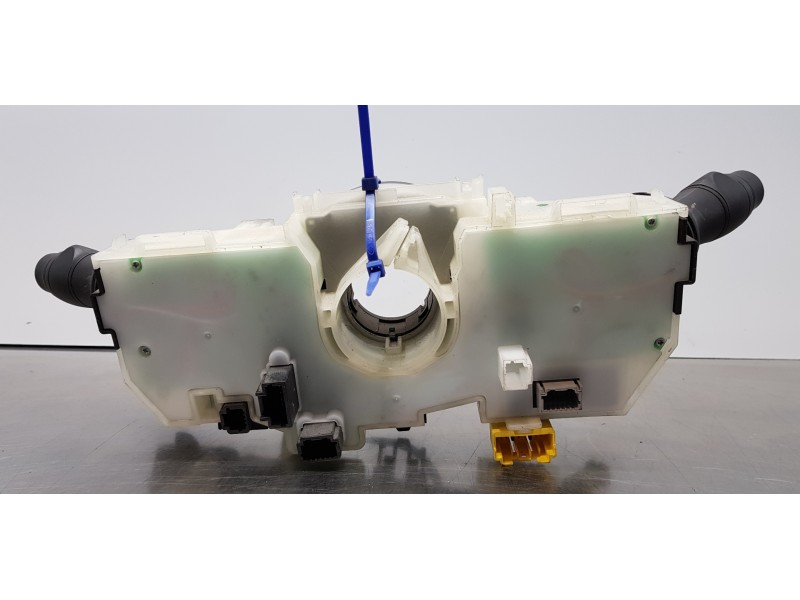 Recambio de mando multifuncion para renault megane iii berlina 5 p expression referencia OEM IAM 255670019R  